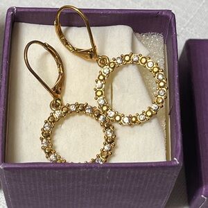 New Avon Vintage Gold Tone Eternity Circle Rhinestone Hoop Earrings. leverback.